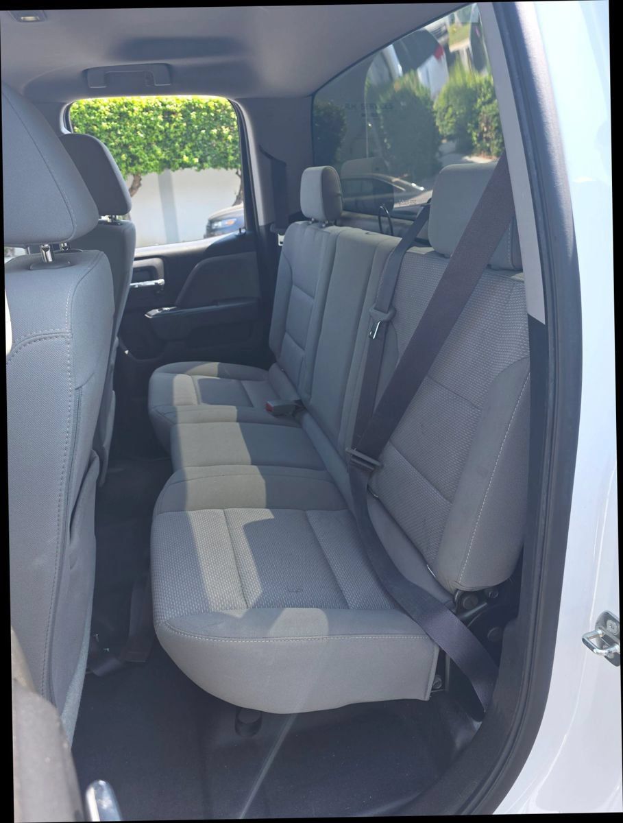 Used 2017 Chevrolet Silverado 1500 W/T RWD image 18