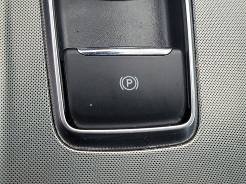 Certified 2022 Ford Edge SEL image 17