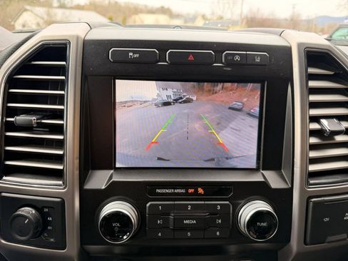 Used 2020 Ford F150 Platinum AWD/4WD image 16