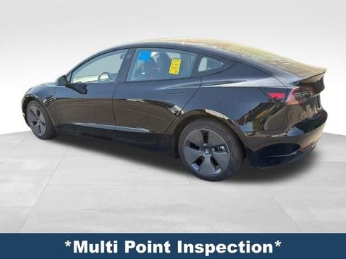 Used 2023 Tesla Model 3 Standard Range RWD image 5