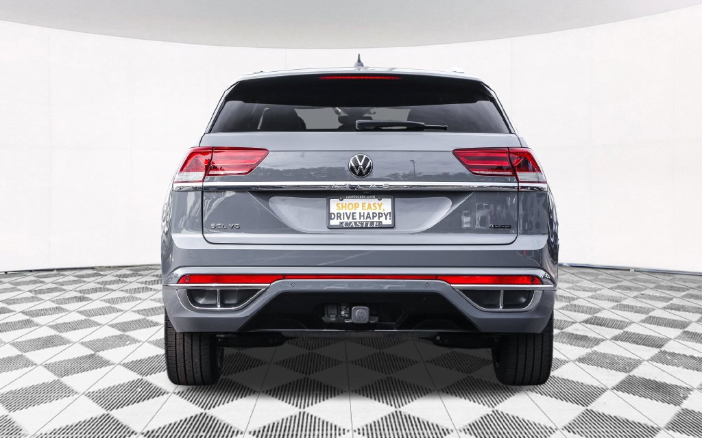 Certified 2023 Volkswagen Atlas Cross Sport SEL Premium R-Line AWD/4WD image 15