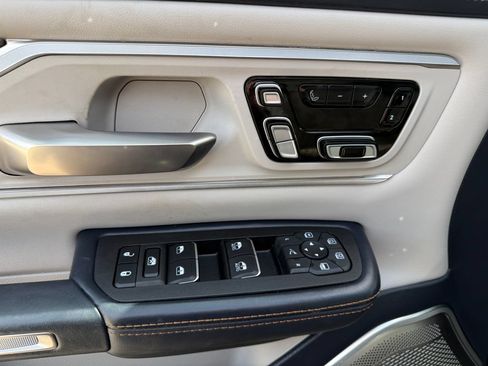 Used 2025 RAM 1500 Tungsten w/ Off Road Group AWD/4WD image 18