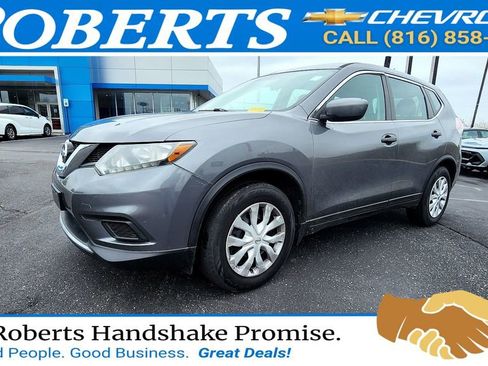 Used 2016 Nissan Rogue S image 1