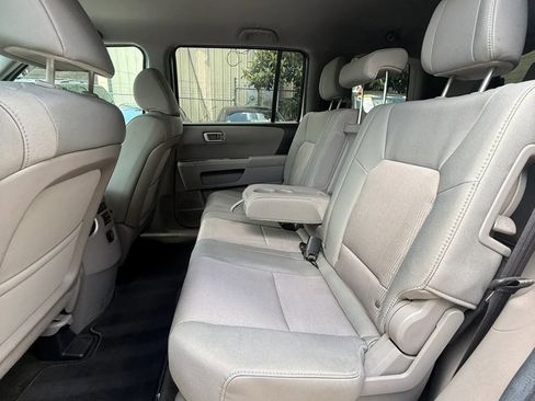 Used 2013 Honda Pilot EX image 16