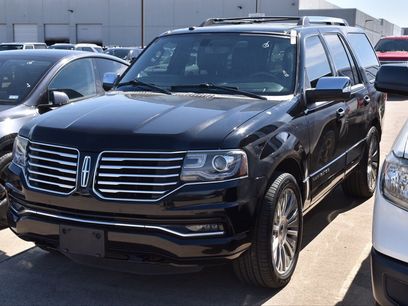 Used 2017 Lincoln Navigator Select