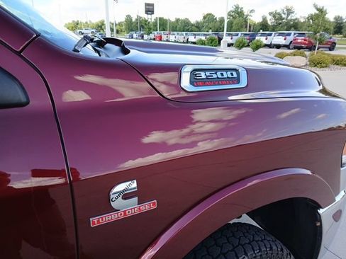 Used 2022 RAM 3500 Laramie w/ Chrome Appearance Group AWD/4WD image 25