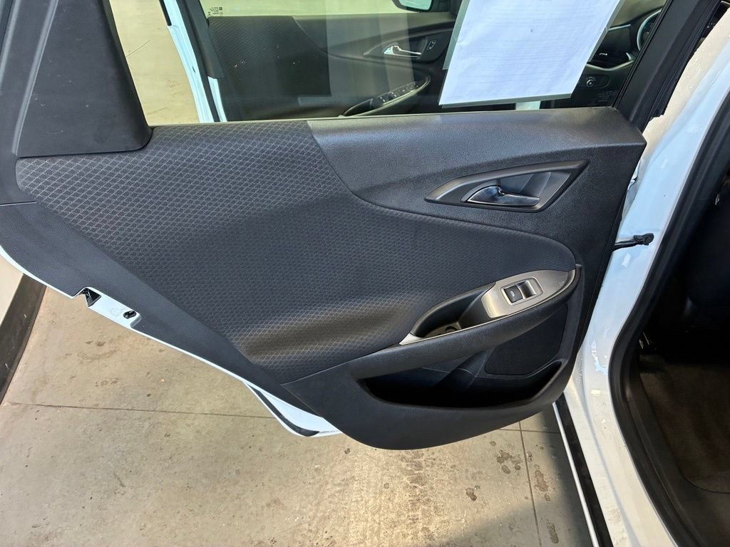 Used 2024 Chevrolet Malibu LT FWD image 30