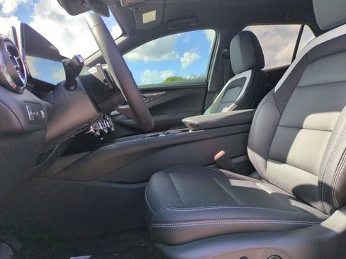 New 2026 Chevrolet Blazer EV LT image 12