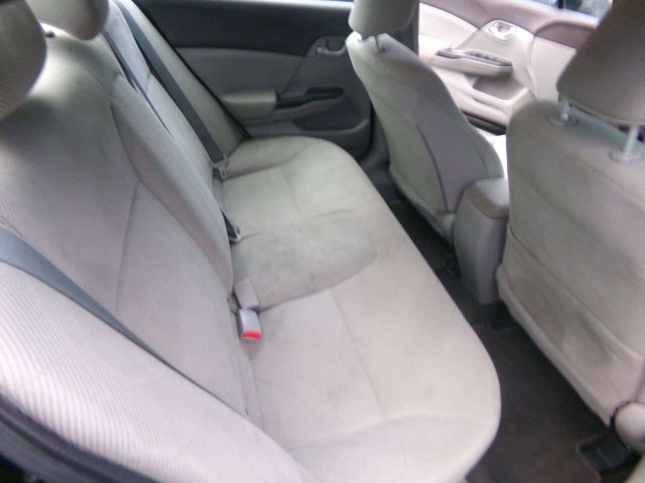 Used 2012 Honda Civic LX image 9
