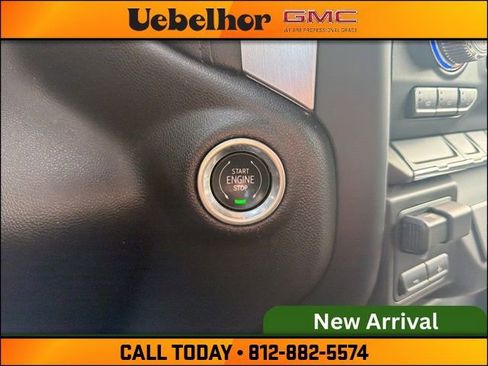 Used 2021 GMC Sierra 1500 SLT w/ SLT Premium Package image 23