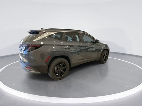Used 2025 Hyundai Tucson SEL image 8