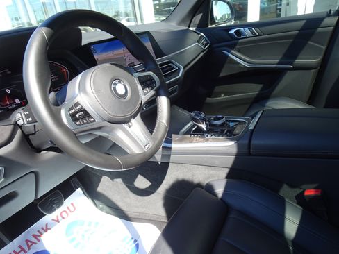 Used 2022 BMW X5 xDrive40i w/ M Sport Package AWD/4WD image 12