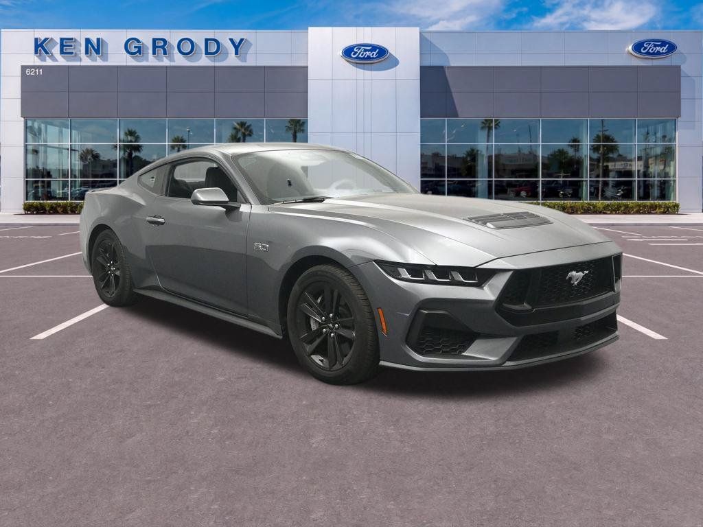 Used 2025 Ford Mustang GT RWD image 21