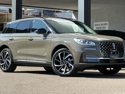 New 2025 Lincoln Corsair Reserve w/ Equipment Group 202A