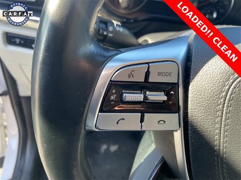 Used 2022 Kia Telluride SX w/ SX Prestige Package image 16