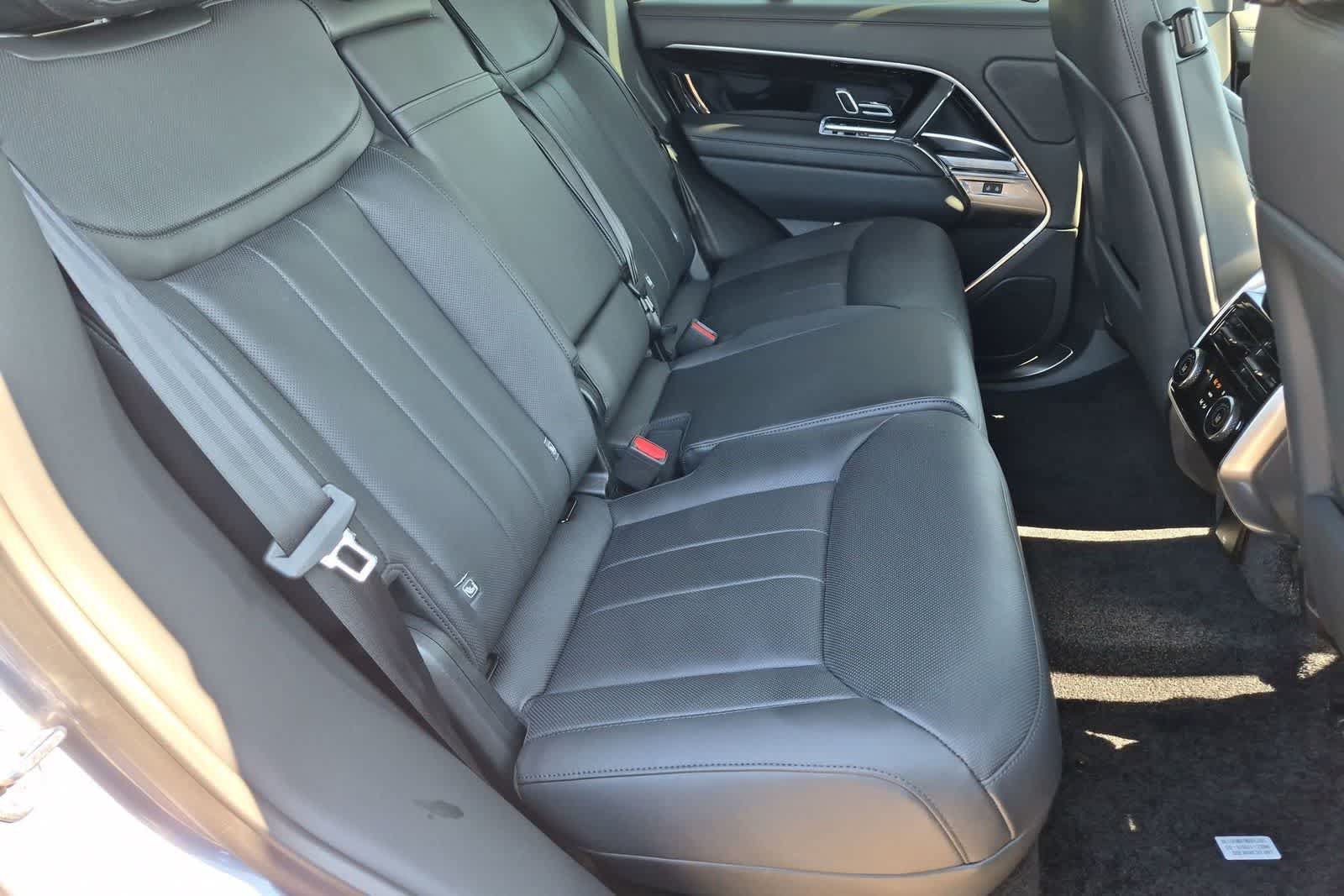 New 2026 Land Rover Range Rover SE AWD/4WD image 21