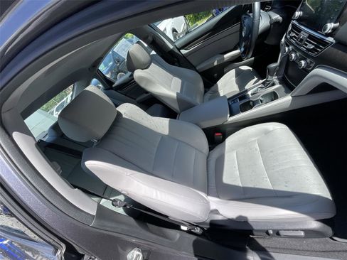 Used 2018 Honda Accord EX-L image 21