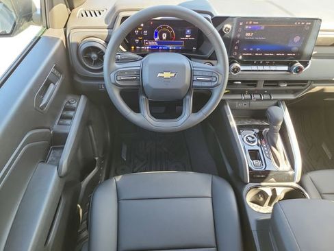 New 2026 Chevrolet Colorado W/T w/ WT Custom Package AWD/4WD image 11