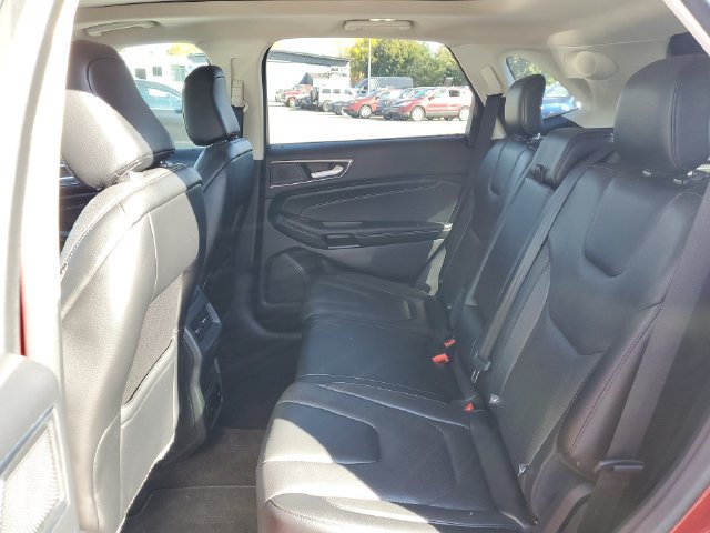 Used 2020 Ford Edge Titanium w/ Equipment Group 301A FWD image 30