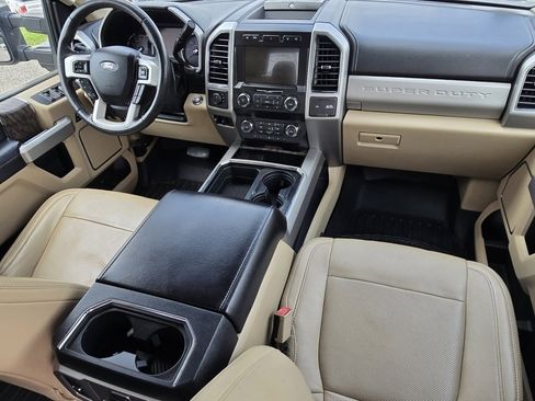 Used 2019 Ford F450 Lariat w/ Lariat Ultimate Package image 18