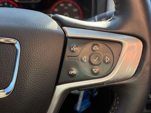 Used 2015 GMC Canyon SLT w/ Driver Alert Package image 7