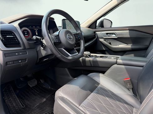Used 2021 Nissan Rogue Platinum FWD image 33