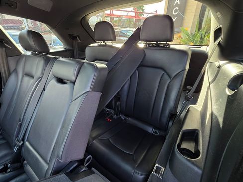 Used 2019 Audi Q7 3.0T Prestige w/ Prestige Package image 26