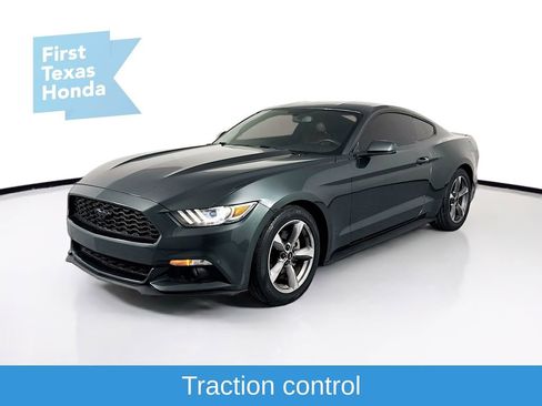 Used 2015 Ford Mustang Premium image 3