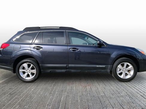 Used 2013 Subaru Outback 2.5i Limited w/ Moonroof Pkg image 8