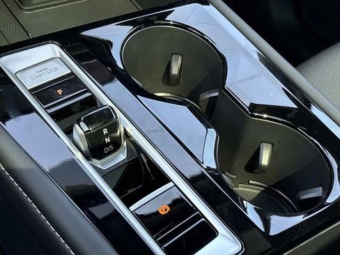 New 2026 Volkswagen Atlas Cross Sport SE image 24