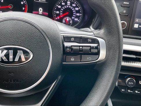Used 2021 Kia K5 LXS FWD image 12