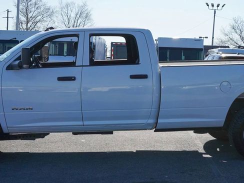 Used 2022 RAM 2500 Tradesman AWD/4WD image 3