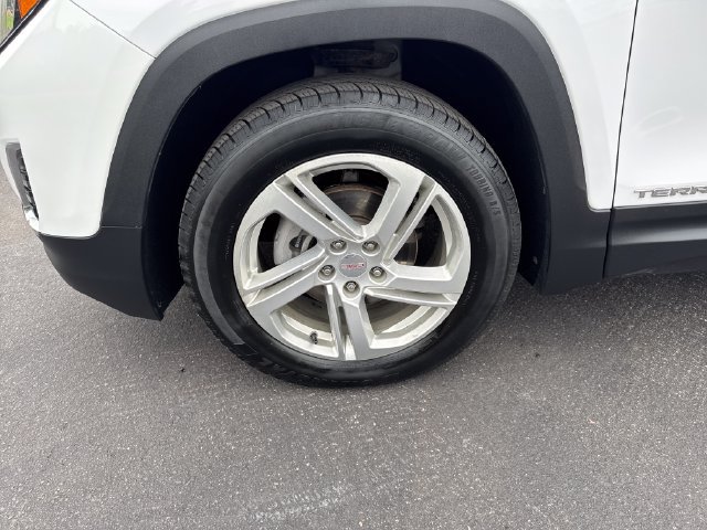Used 2020 GMC Terrain SLE w/ Driver Convenience Package AWD/4WD image 26