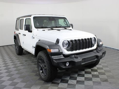 New 2026 Jeep Wrangler Unlimited Sport AWD/4WD image 24