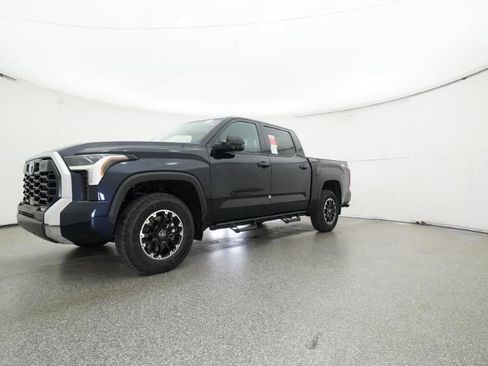 New 2026 Toyota Tundra SR5 AWD/4WD image 17