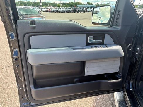 Used 2014 Ford F150 XLT w/ Equipment Group 302A Luxury AWD/4WD image 14