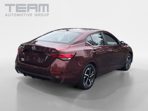 Used 2024 Nissan Sentra SV FWD image 7
