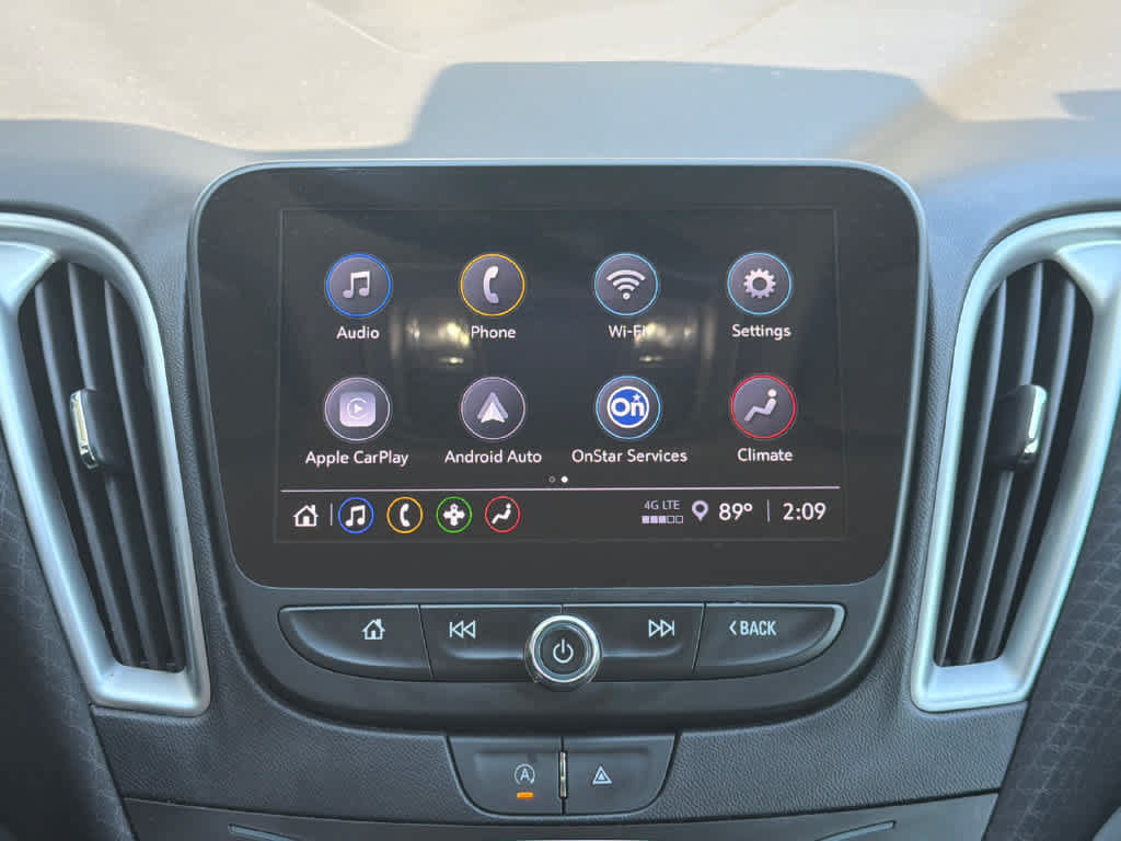 Used 2023 Chevrolet Malibu LT FWD image 31