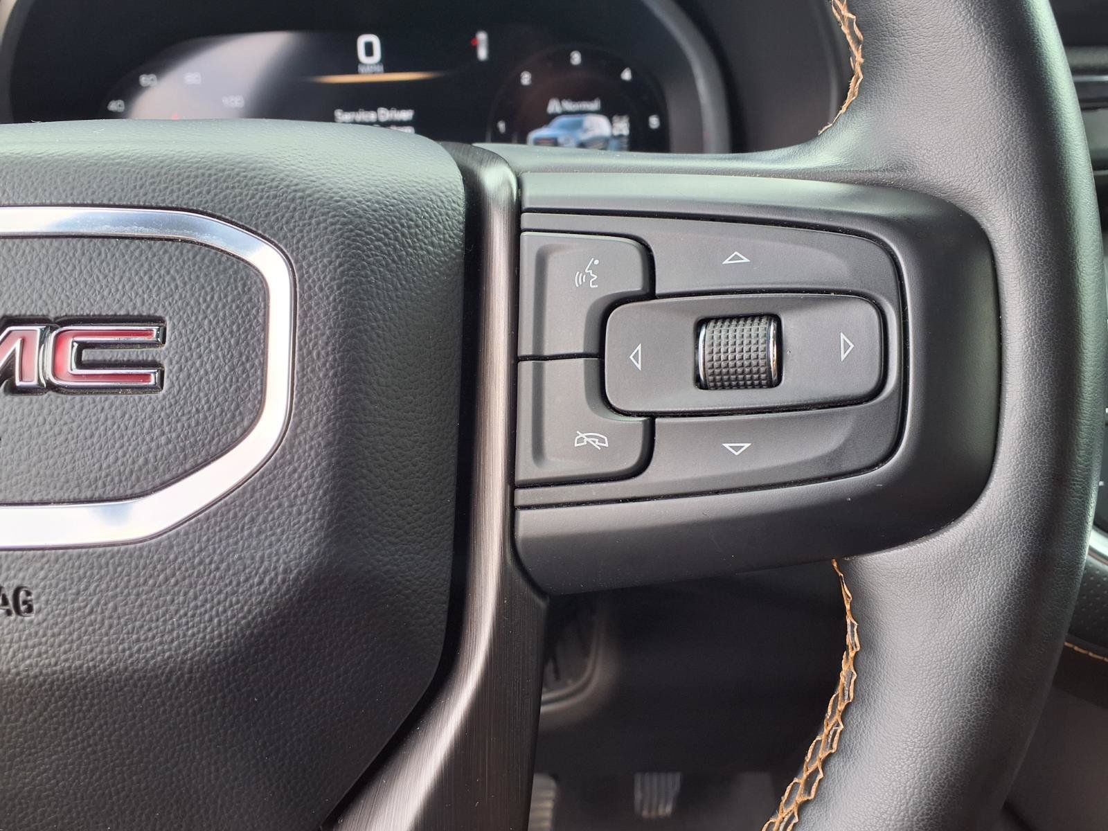 Used 2023 GMC Yukon AT4 AWD/4WD image 20