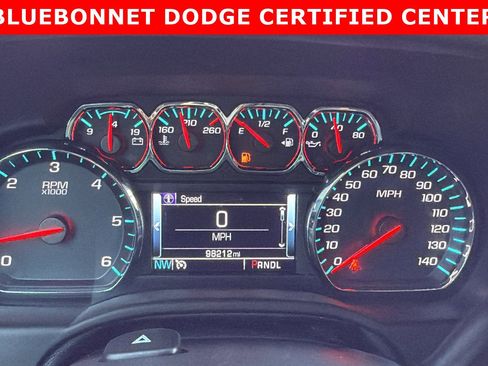 Used 2020 Chevrolet Suburban LT image 21