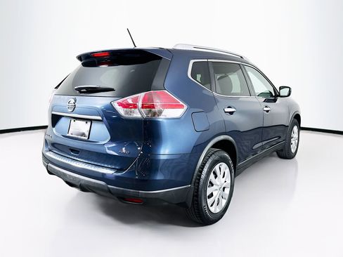 Used 2016 Nissan Rogue S w/ Appearance Package image 9