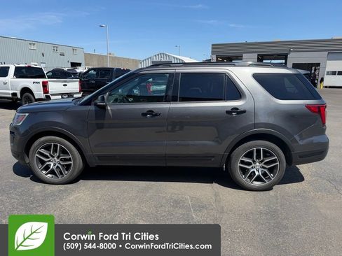 Used 2019 Ford Explorer Sport AWD/4WD image 6