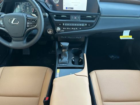 New 2025 Lexus ES 350 350 image 15