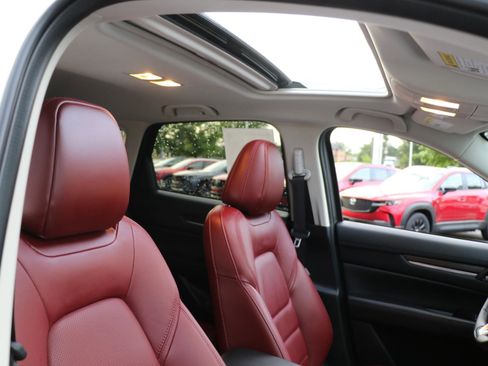 Certified 2025 MAZDA CX-5 Carbon Edition AWD/4WD image 7