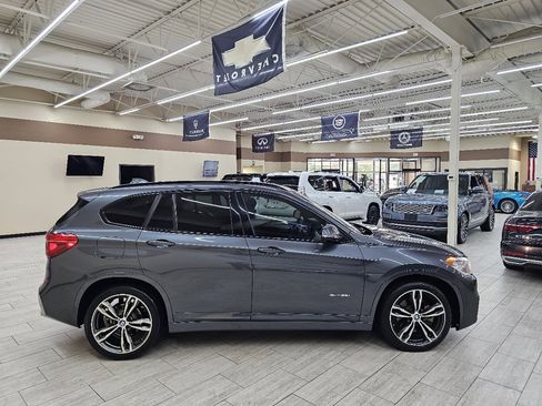 Used 2018 BMW X1 sDrive28i image 6