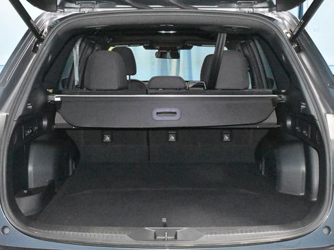 Used 2025 Subaru Forester Premium AWD/4WD image 28