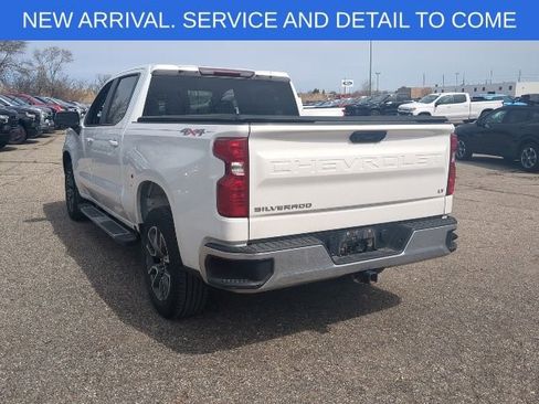 Used 2023 Chevrolet Silverado 1500 LT image 3