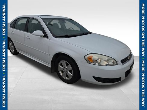 Used 2010 Chevrolet Impala LT w/ Luxury Edition Package FWD image 1