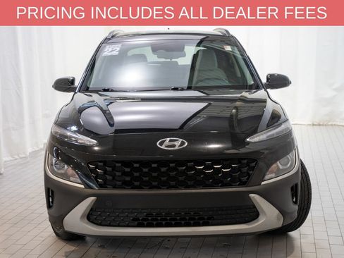 Used 2022 Hyundai Kona SEL AWD/4WD image 2