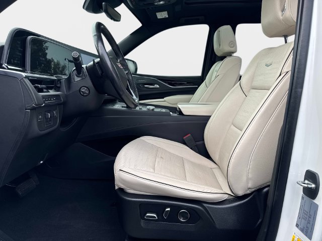 Used 2021 Cadillac Escalade Sport AWD/4WD image 20